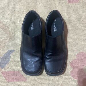 3.5 Boys Black Smartfit Dress Shoes